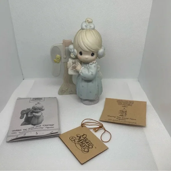Vintage 1990 Precious Moments Sharing the Good News Together w/BOX - Picture 2 of 5